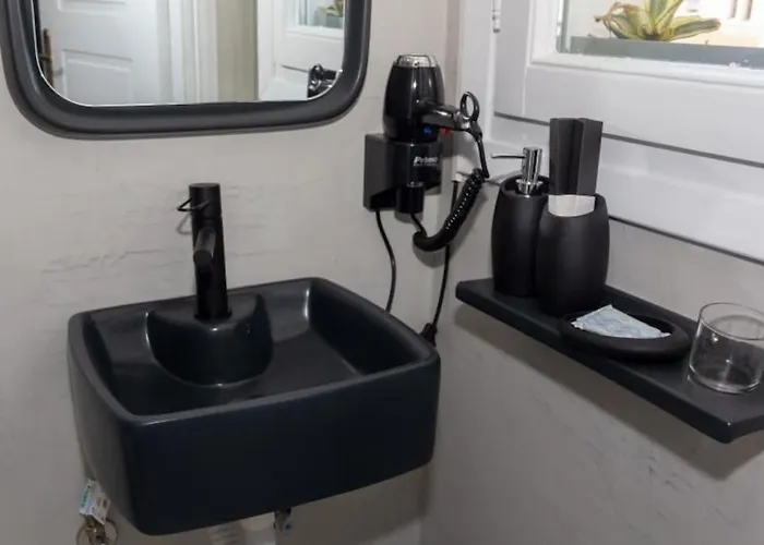 Апартаменты Byzantium With View